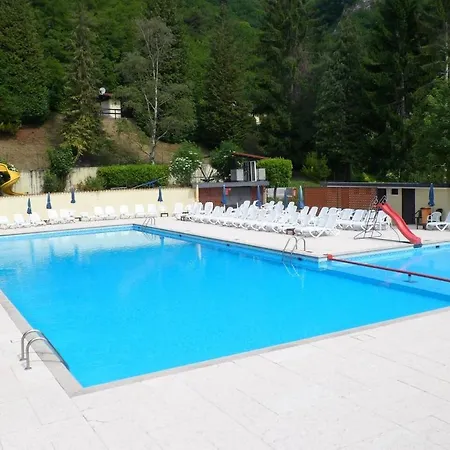 Inviting 2-bed House In Tignale